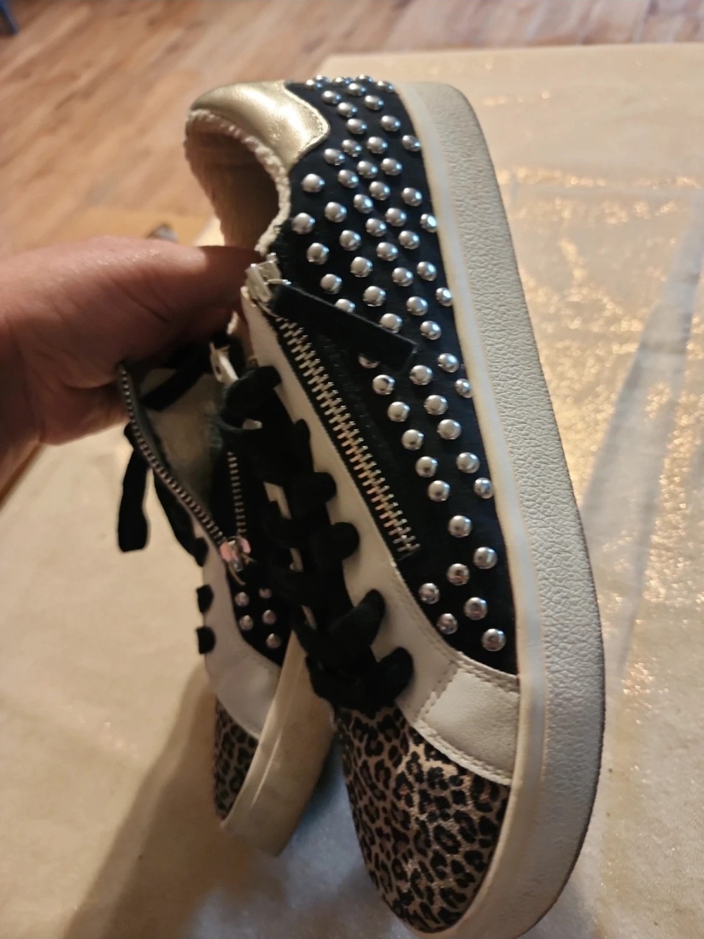 Steve Madden White Sneakers with Leopard Toe and Black Laces - Picture 2 of 5